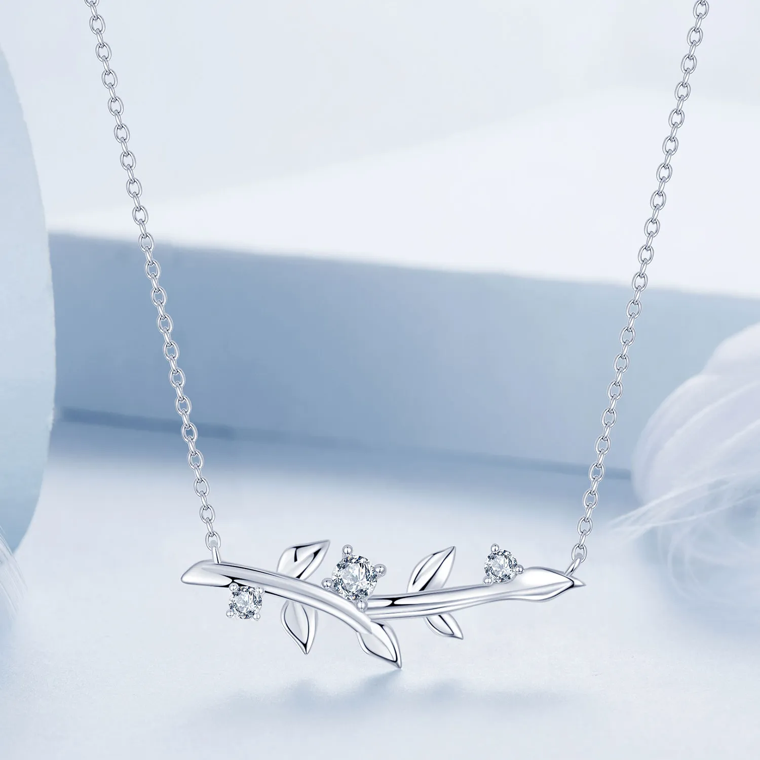 PANDORA Style Leaf Necklace - BSN391