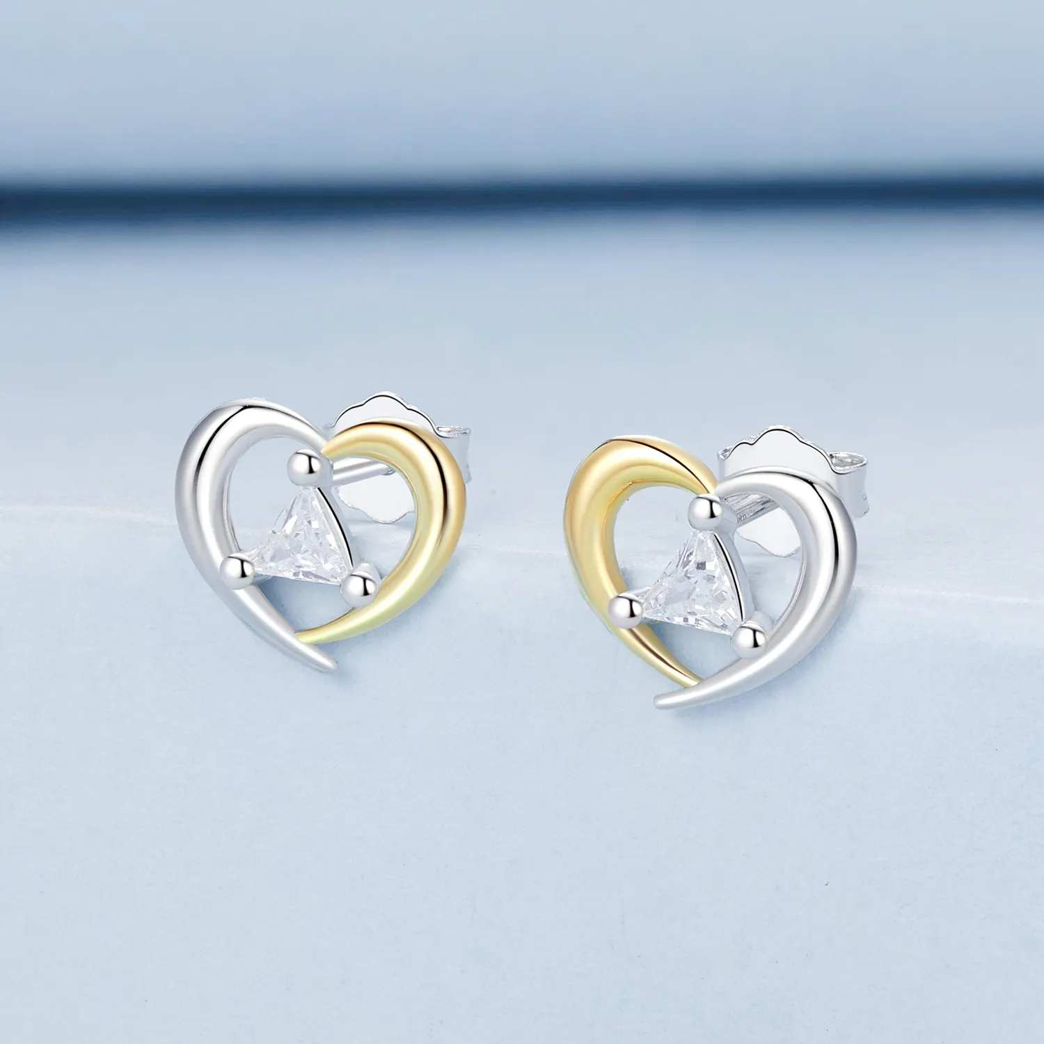 PANDORA Style Two-tone heart earrings - BSE1027