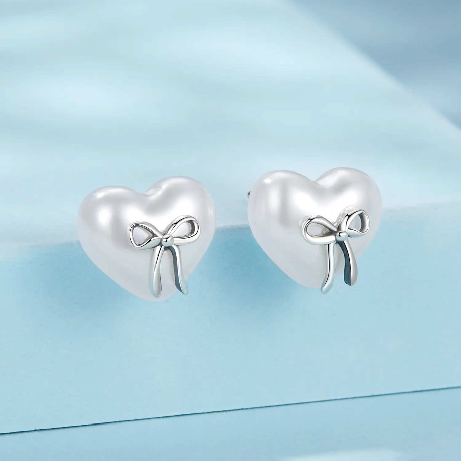 PANDORA Style Bow Heart Earrings - SCE1810