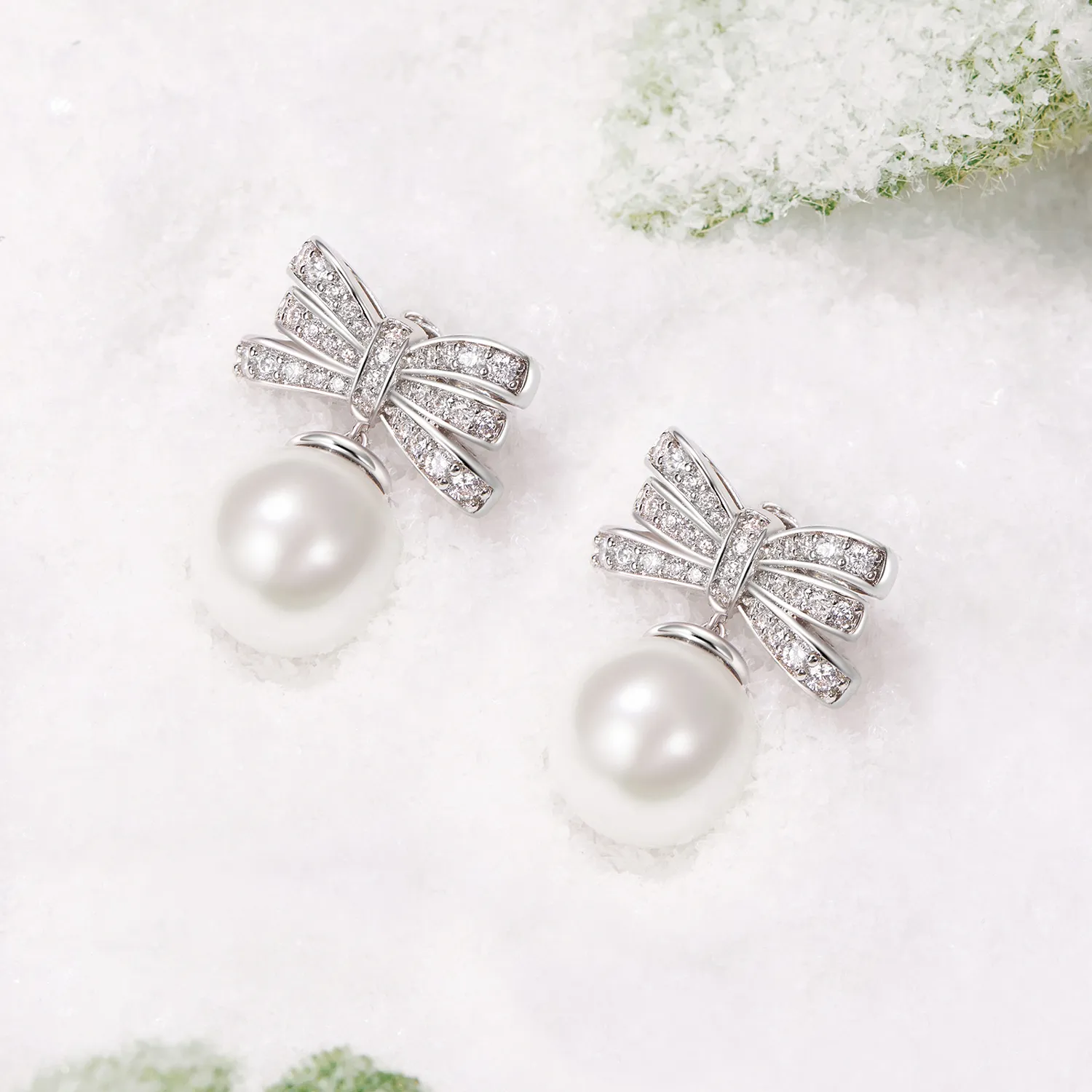 PANDORA Style Bow Pearl Earrings - YIE247