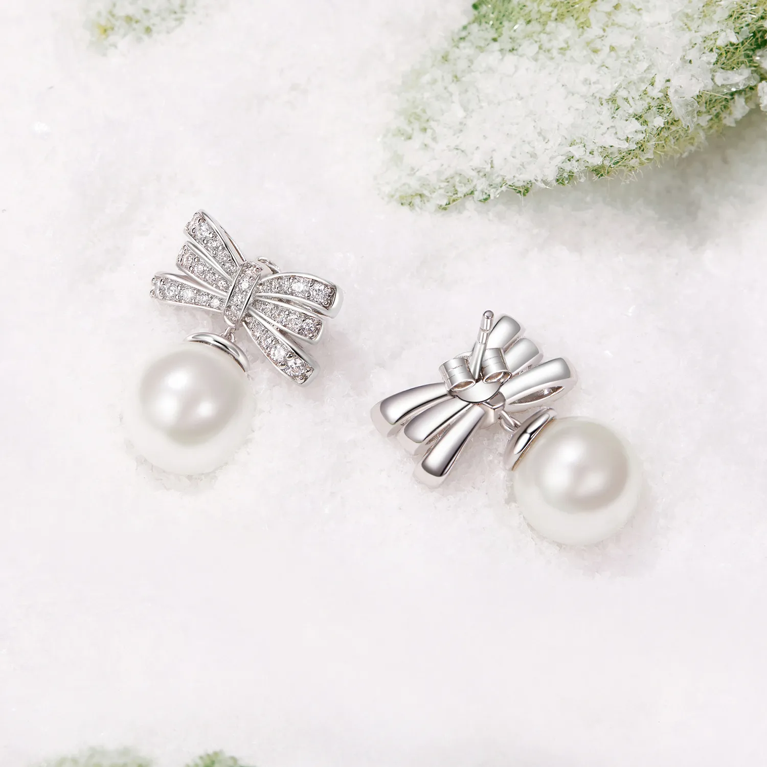 PANDORA Style Bow Pearl Earrings - YIE247