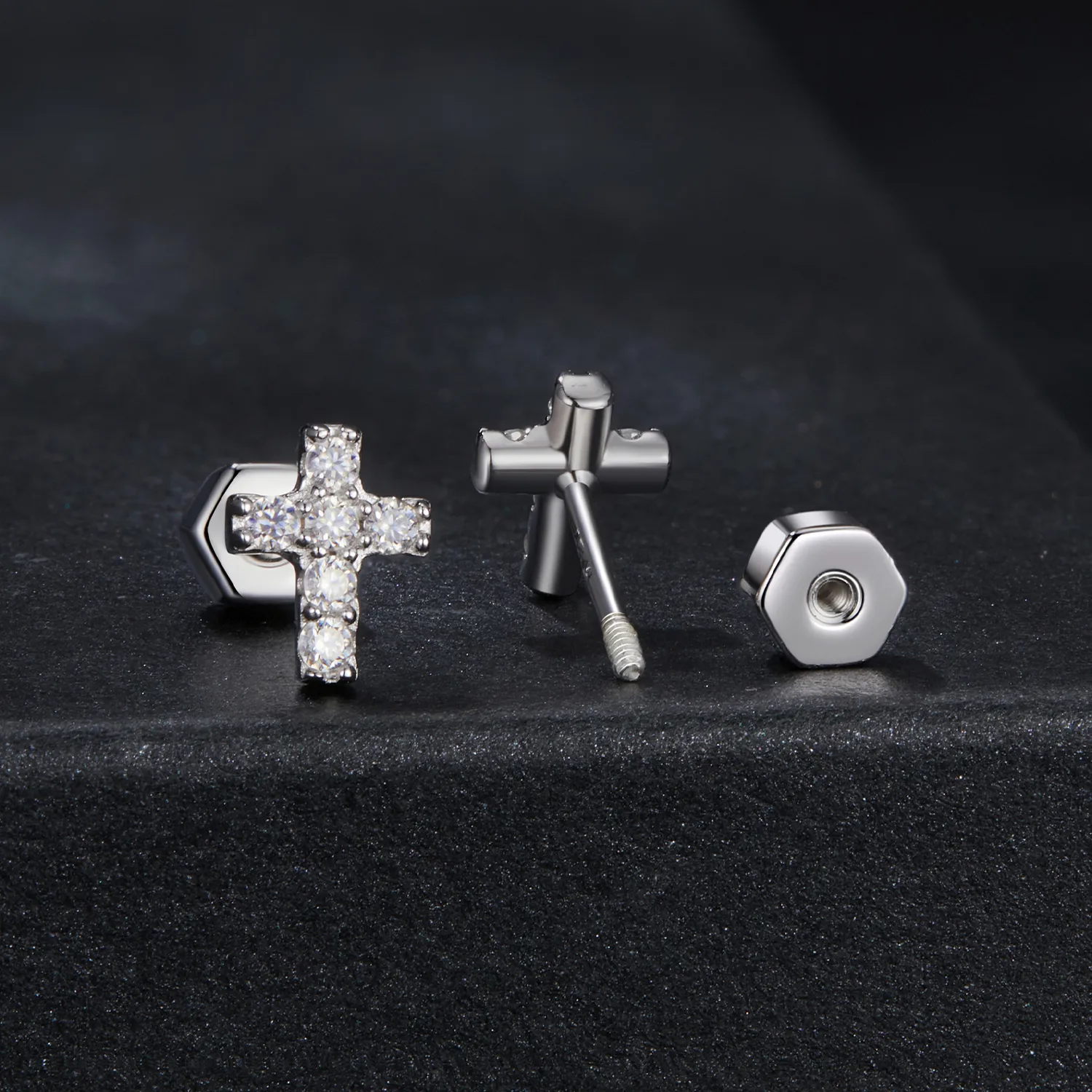 PANDORA Style Cross earrings (one certificate) - MSE070