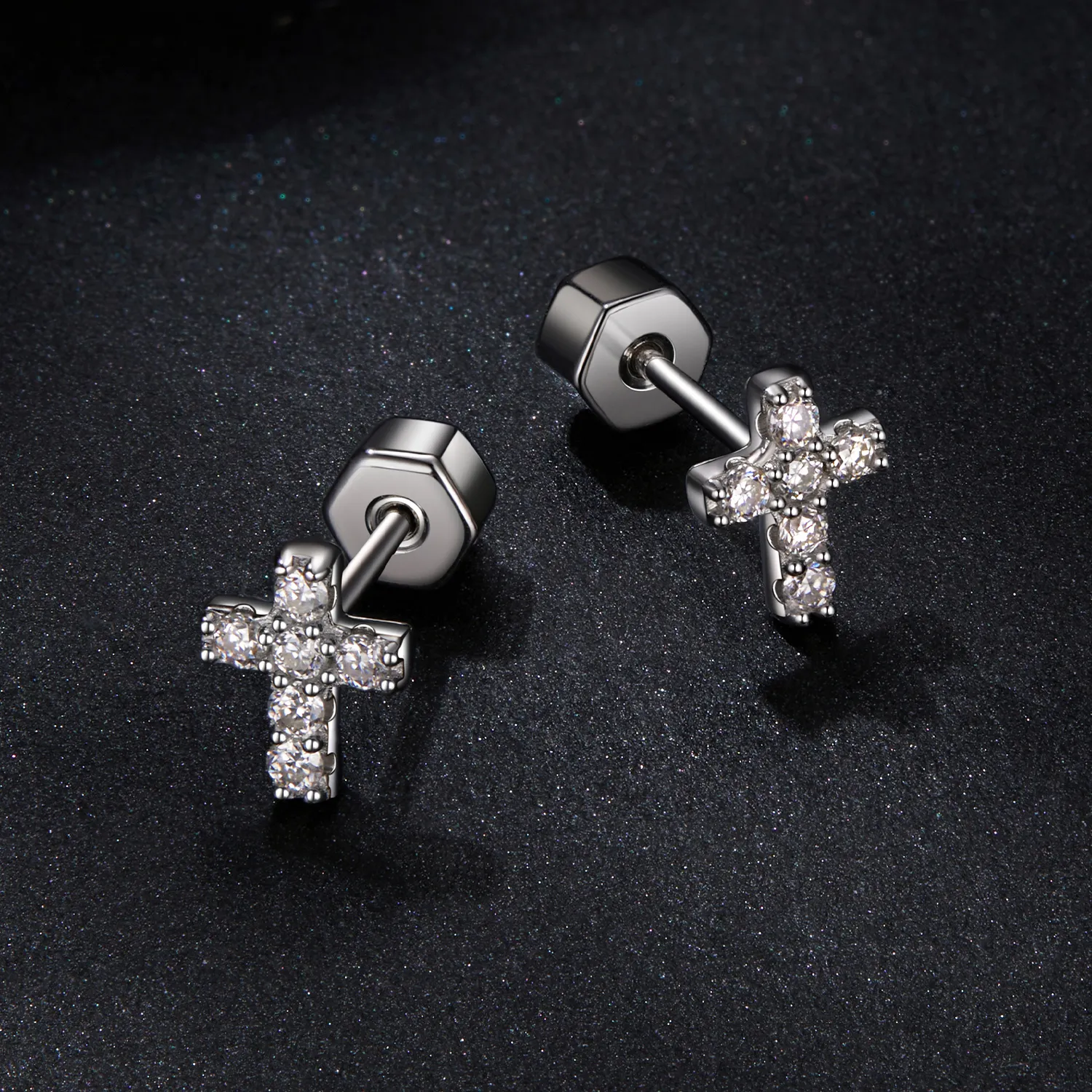 PANDORA Style Cross earrings (one certificate) - MSE070