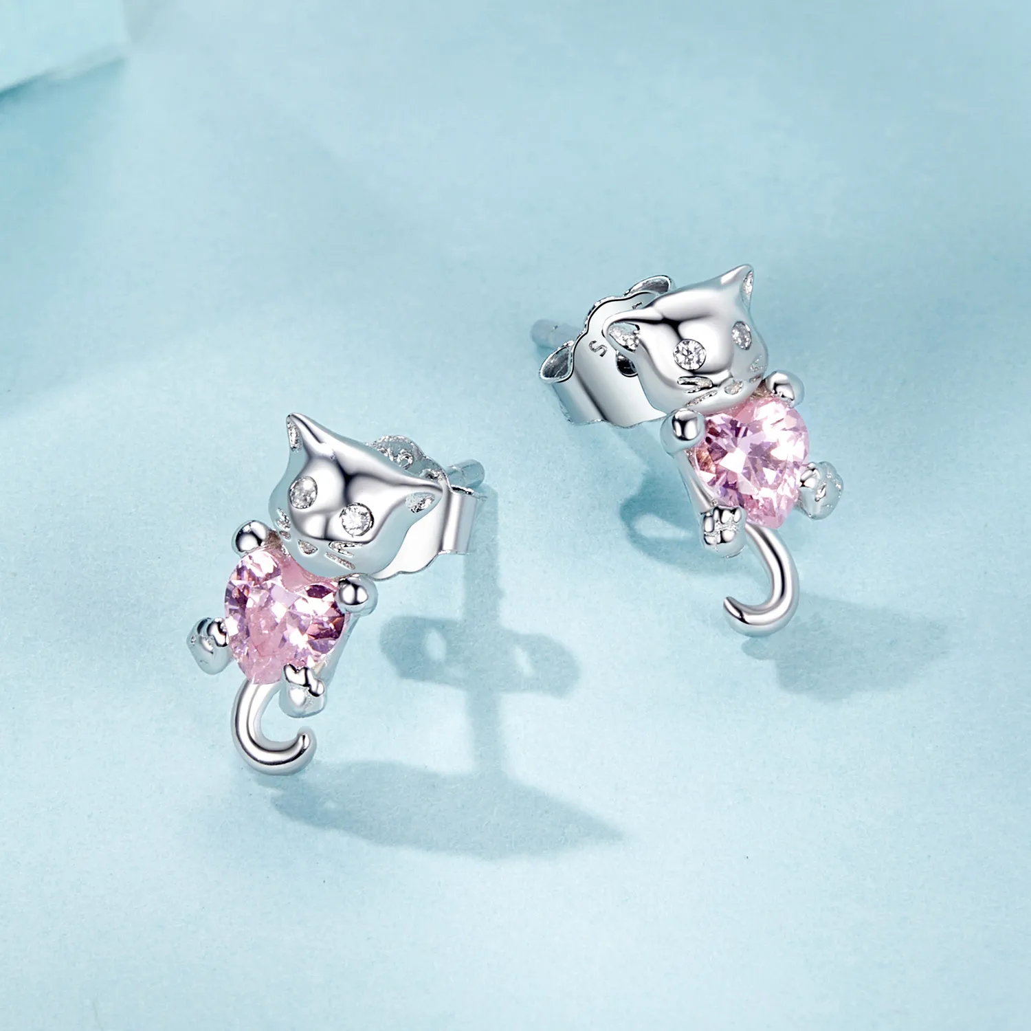 PANDORA Style Heart Cat Earrings - SCE1773