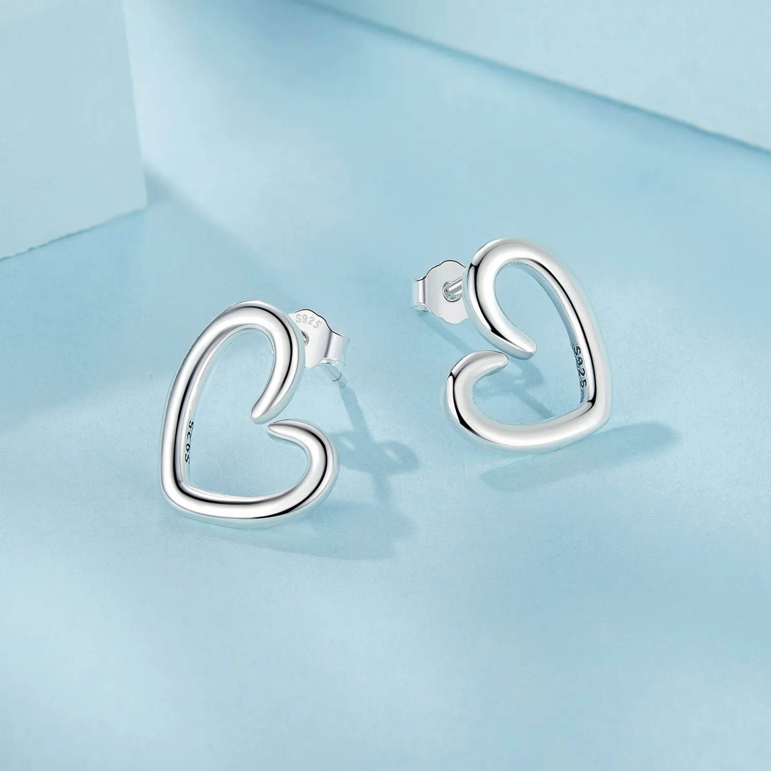 PANDORA Style Heart earrings - SCE1769