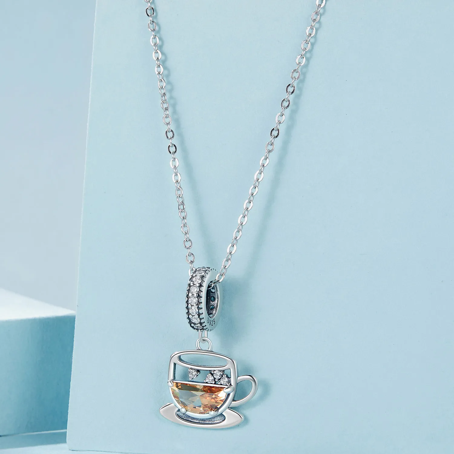 PANDORA Style Interesting coffee pendant - SCC2842