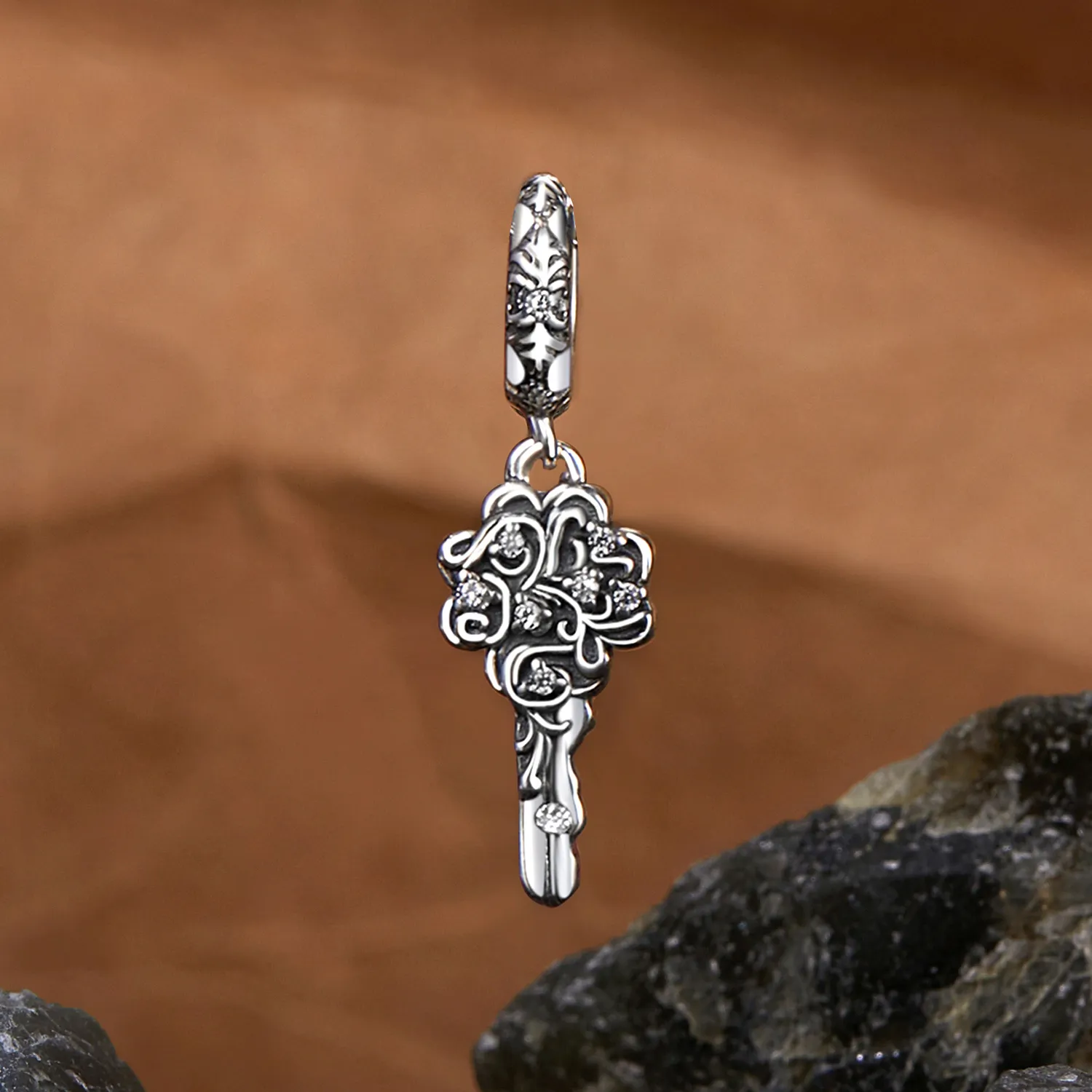 PANDORA Style Lucky Key Pendant - SCC2850