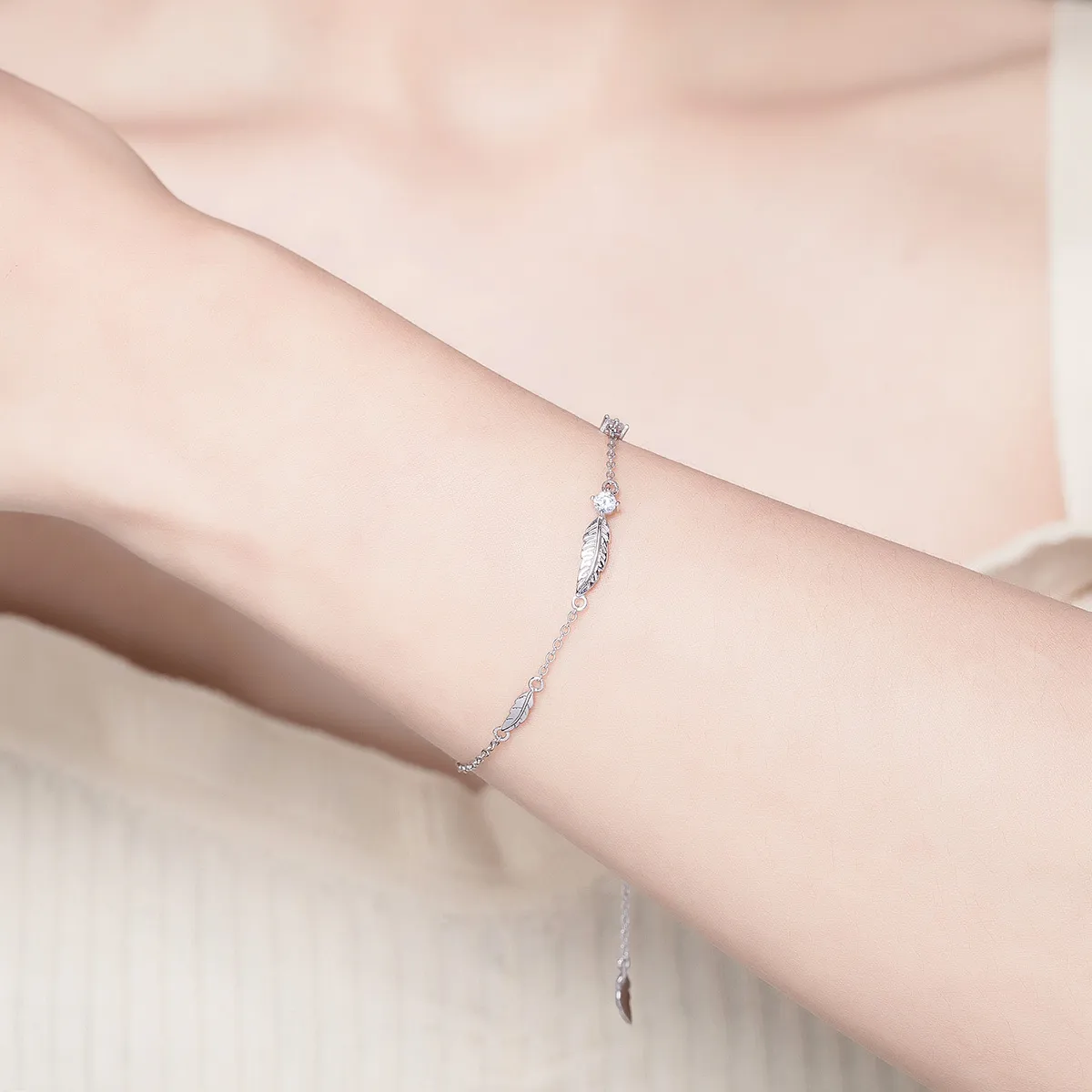 Silver Feather Chain Slider Bracelet - PANDORA Style - SCB133