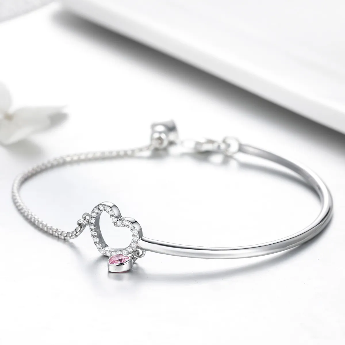 Silver Heart of Lady Cubic Zirconia Bangle - PANDORA Style - SCB117