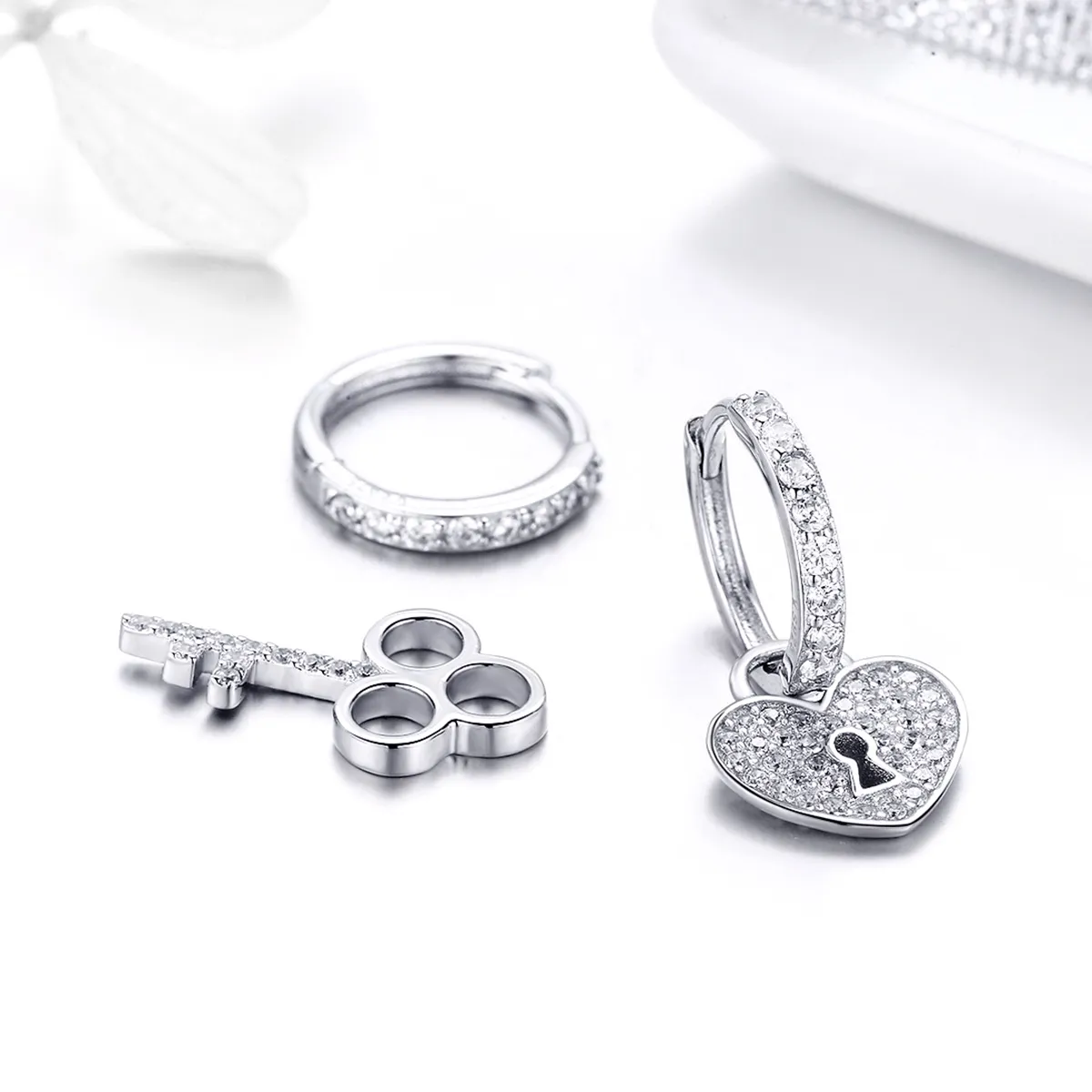 Pandora Style Silver Stud Earrings, Padlock - SCE577