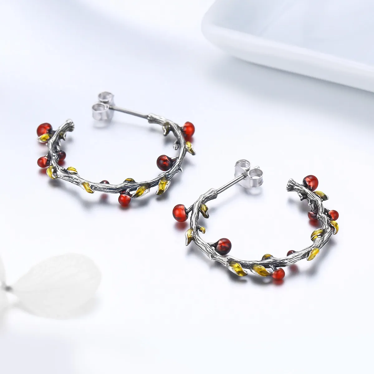 Silver Color of Autumn Hoop Earrings - PANDORA Style - SCE443