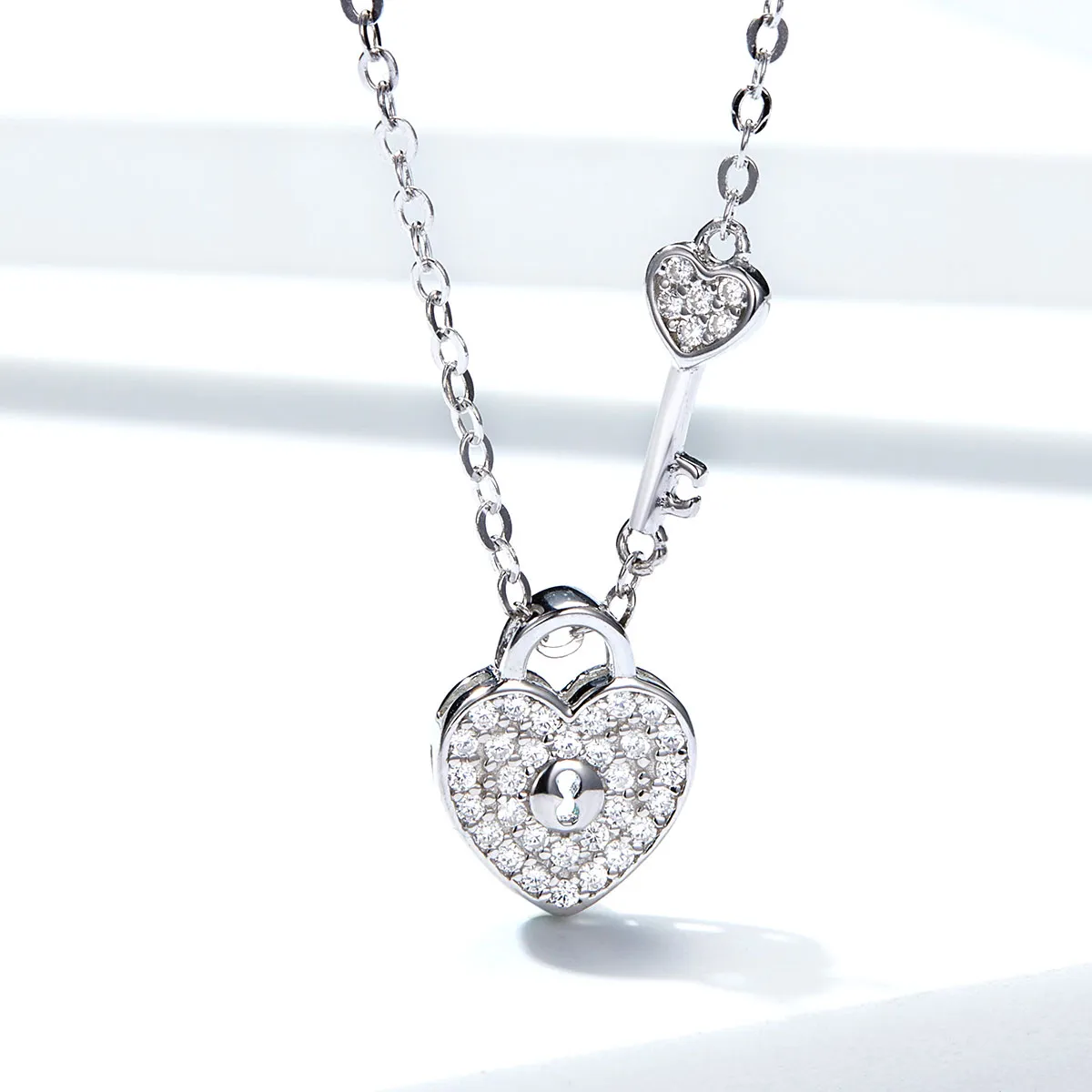 Silver Heartslock Necklace - PANDORA Style - SCN315