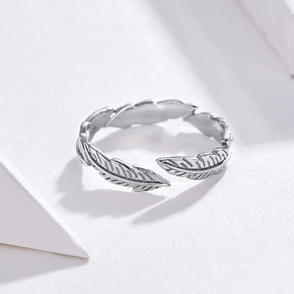 Silver Feather Ring - PANDORA Style - SCR517