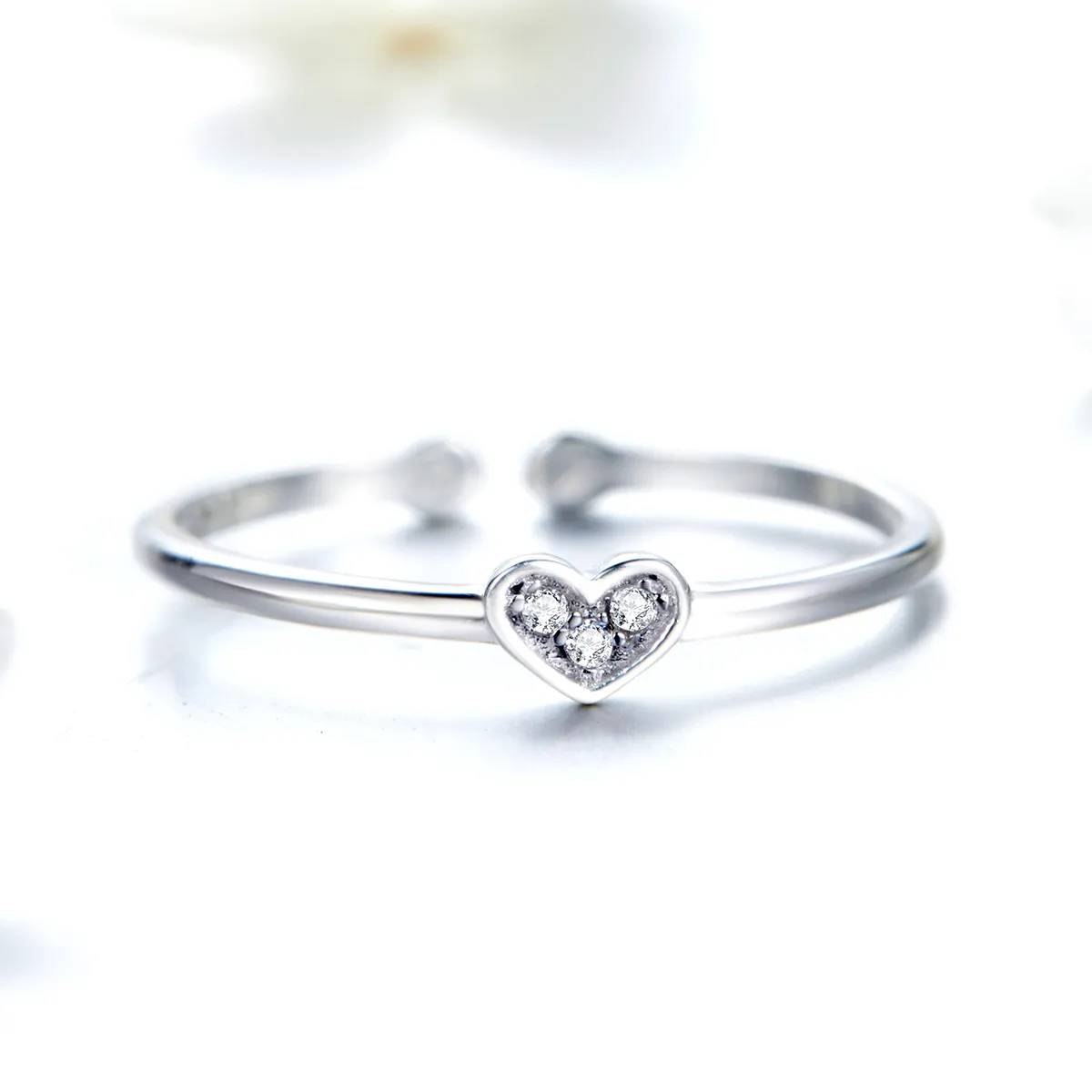 Silver Heart of Lady Ring - PANDORA Style - SCR491